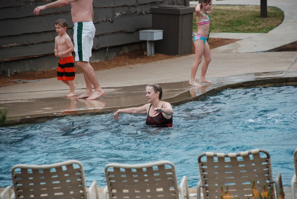 2009/03(Mar)/HYATT LOST PINES ALL KIDS & GRANDKIDS/1024x768_2009-03-7th 8th All Hildebrands Hyatt Lost Pines 10.jpg